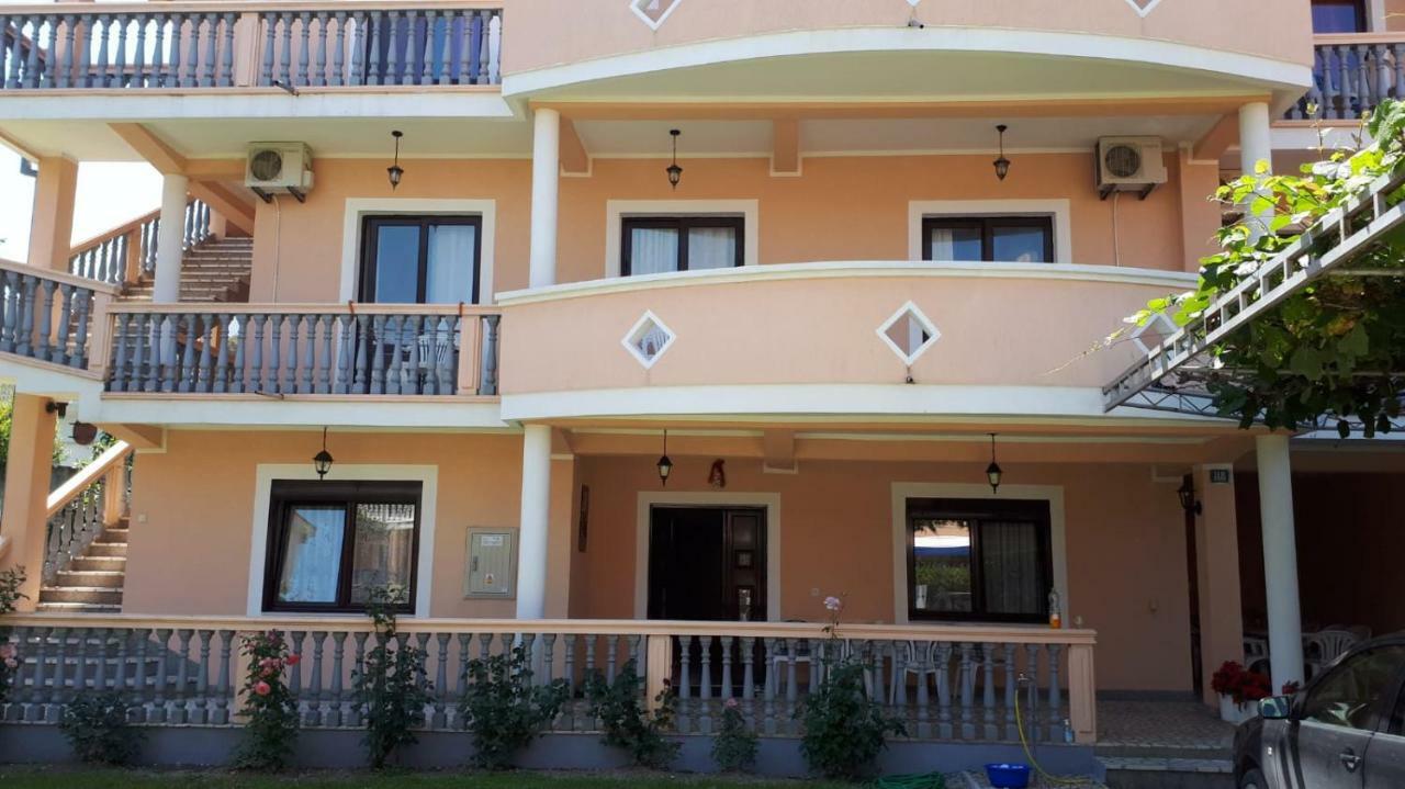 Rooms Ibrocevic Ulcinj Buitenkant foto